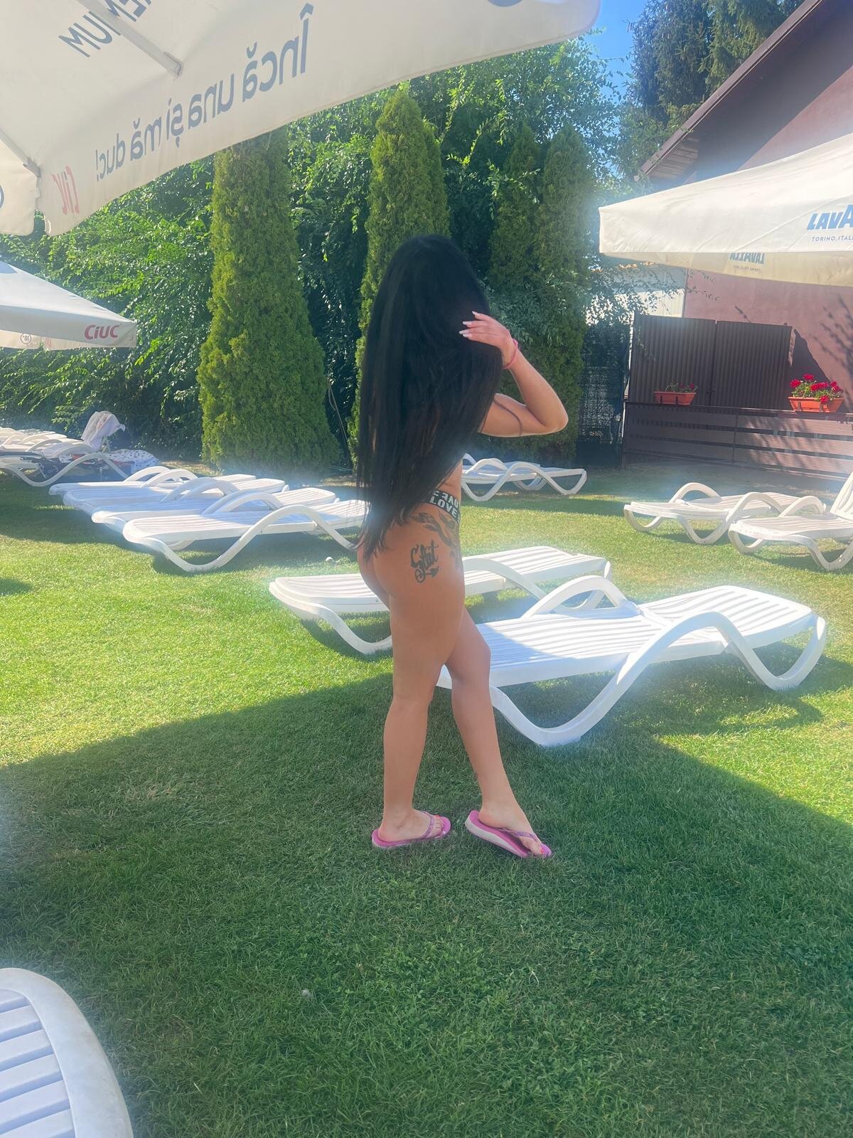 Image Ameliablack_1 1