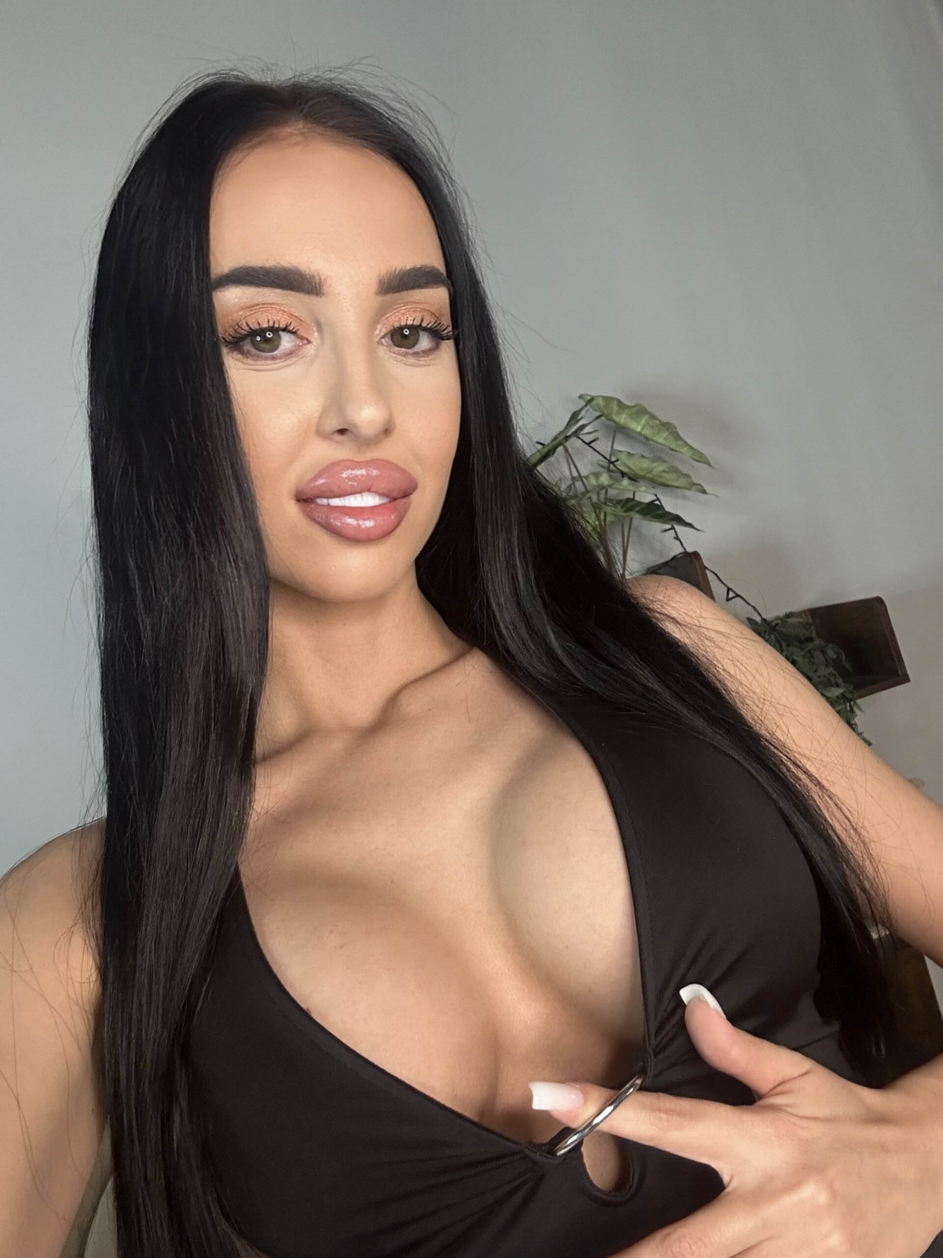 Image KairaAndrews 10