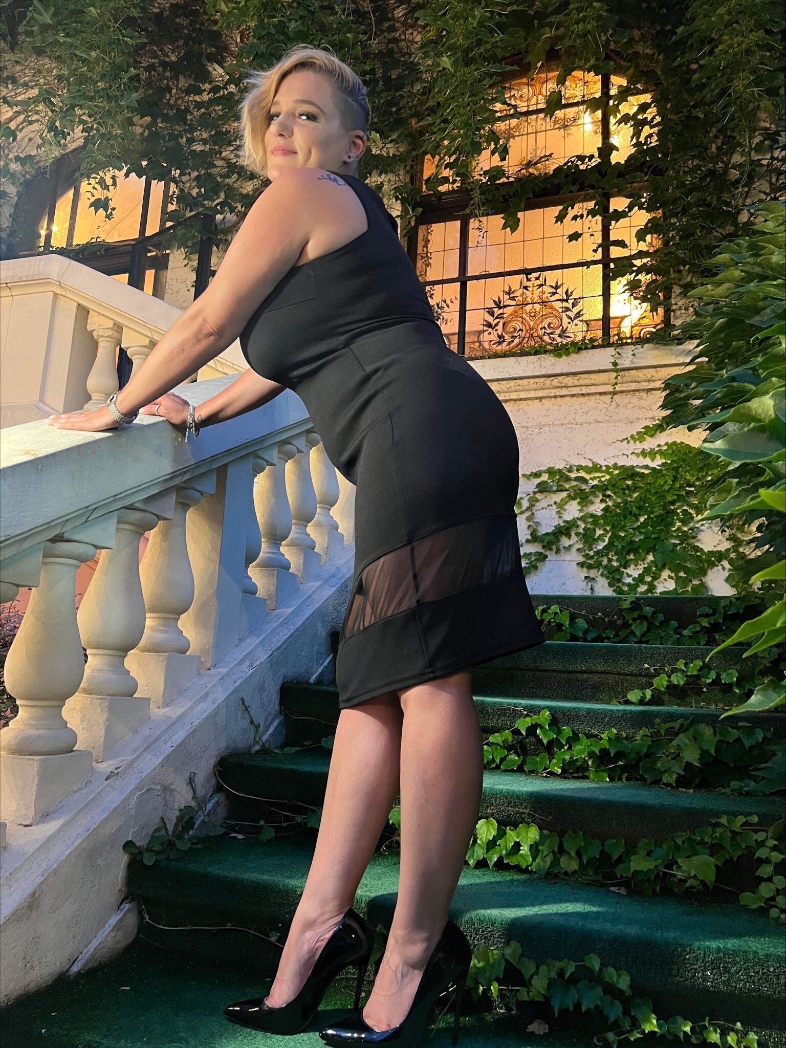 Image RachelGoldd 11