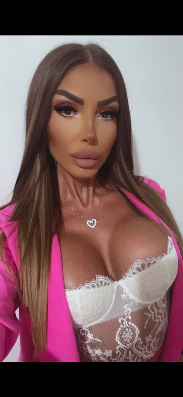 Image RaquelleVon 2