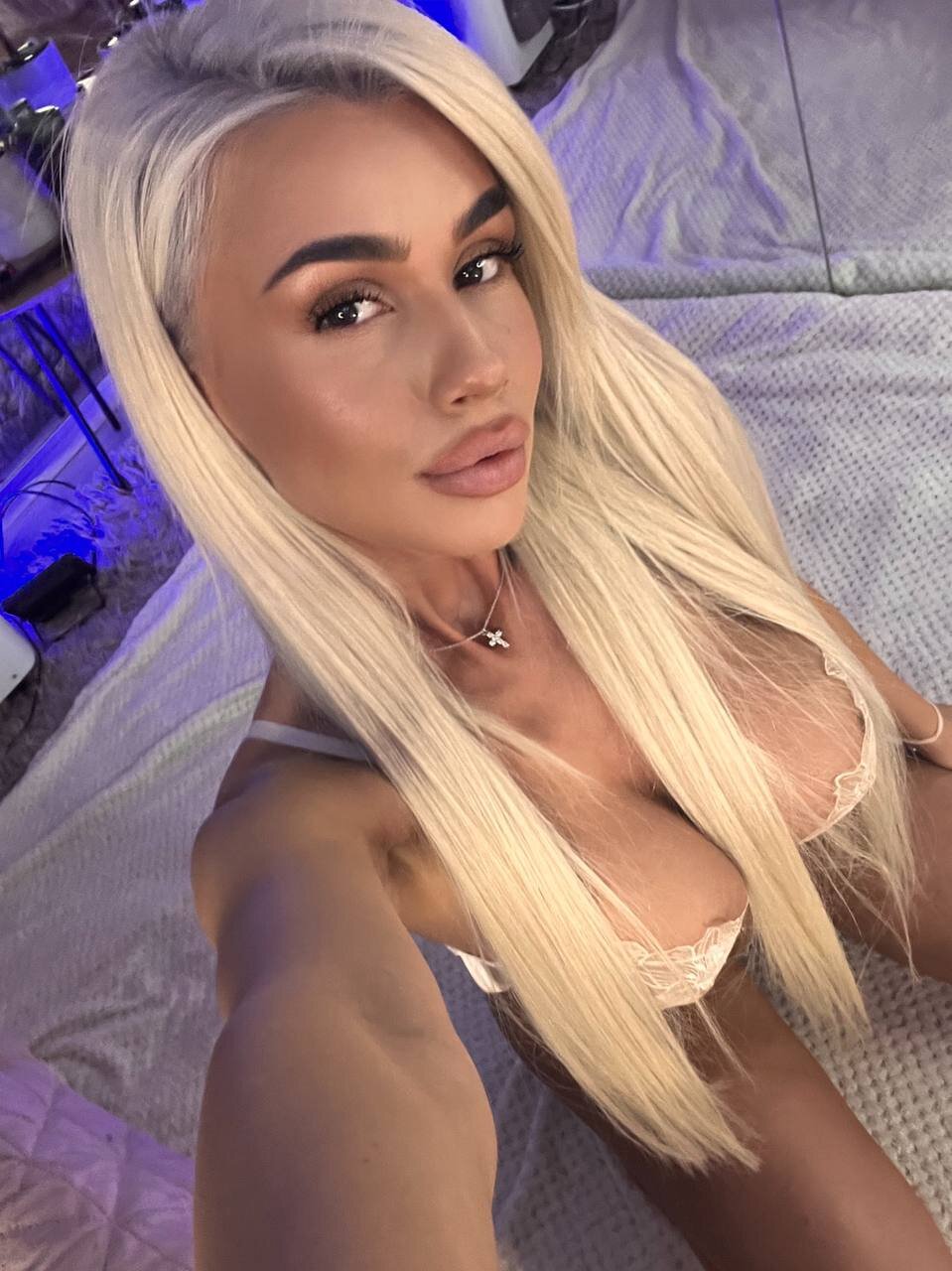 Image Serene_Sophiex 5