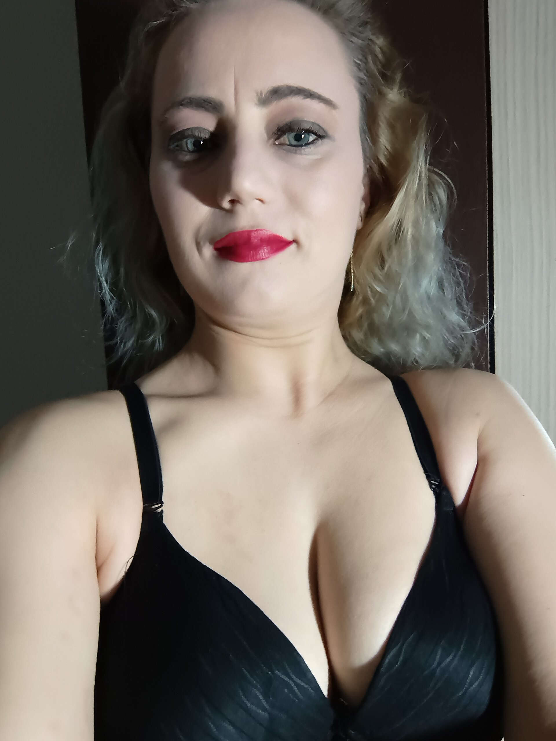 Image SonyaSilver1 16