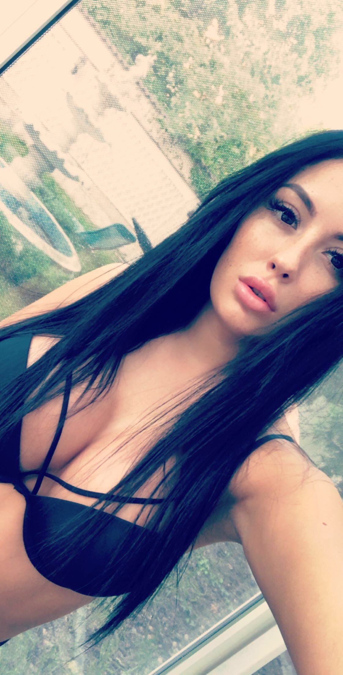 Image hotdeedee 4